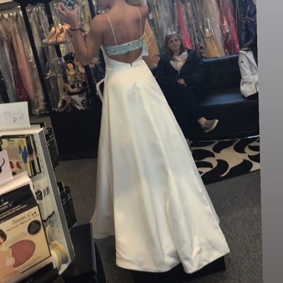 Size 6 Blush Prom Dress - Picture 2 of 2